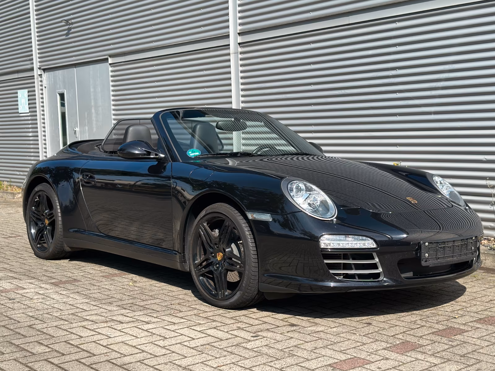 Porsche Gebrauchtwagenangebot PORSCHE 997 CARRERA 4 CABRIO - 3 VORBESITZER