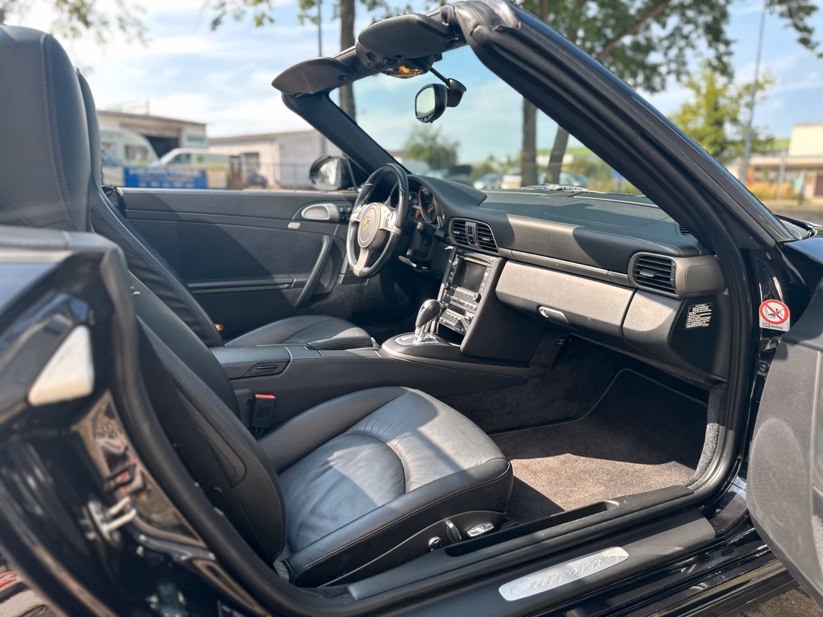 Porsche Gebrauchtwagenangebot PORSCHE 997 CARRERA 4 CABRIO - 3 VORBESITZER