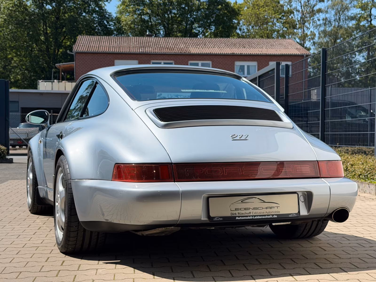 Porsche Gebrauchtwagenangebot PORSCHE 964 CARRERA 4 COUPE JUBI WTL
