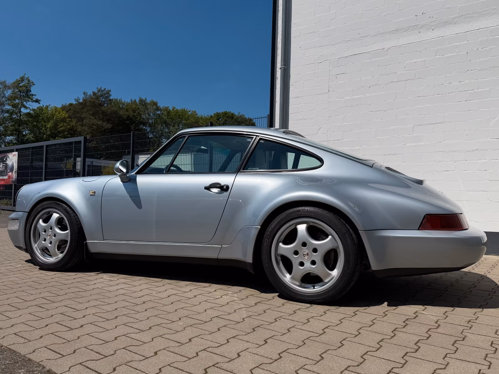 Porsche Gebrauchtwagenangebot PORSCHE 964 CARRERA 4 COUPE JUBI WTL