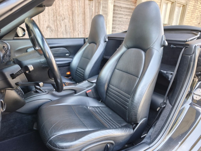 Porsche Gebrauchtwagenangebot PORSCHE 996 CARRERA CABRIOLET IN SCHWARZ