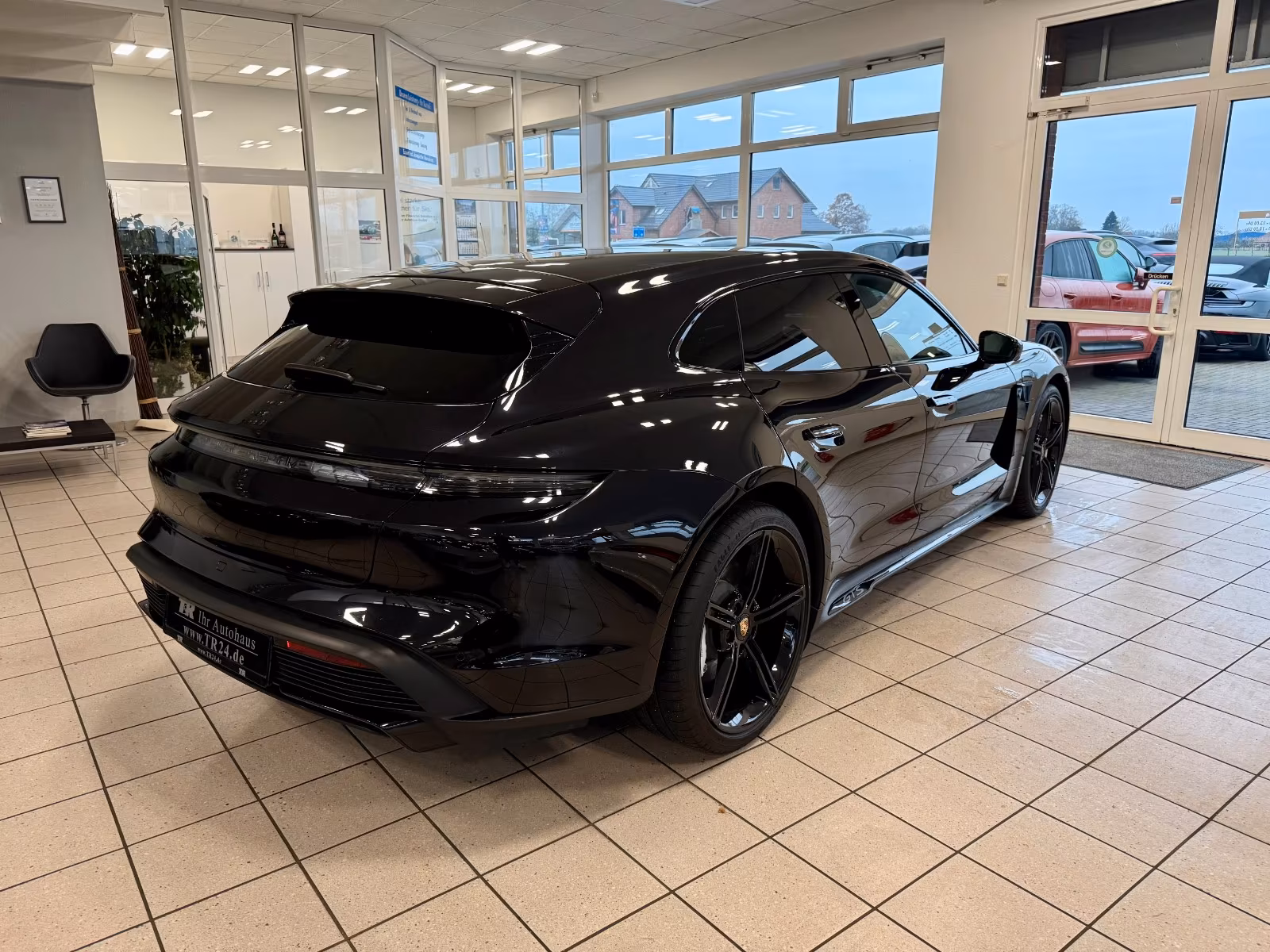 Porsche Gebrauchtwagenangebot PORSCHE TAYCAN SPORT TURISMO GTS - SCHWARZ, 1.HAND