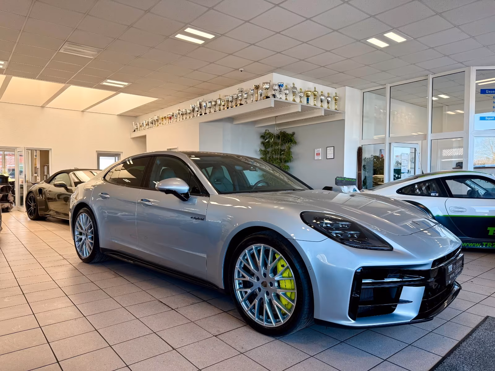 Porsche Gebrauchtwagenangebot PORSCHE PANAMERA TURBO S E-HYBRID - 1 VORBESITZER, TOP-ZUSTAND