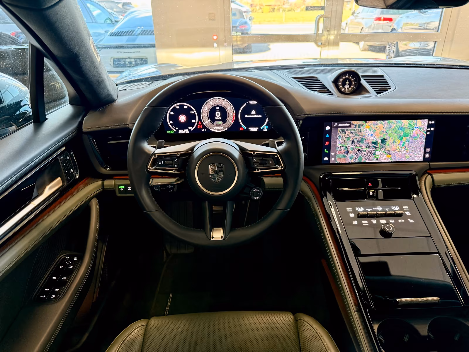 Porsche Gebrauchtwagenangebot PORSCHE PANAMERA TURBO S E-HYBRID - 1 VORBESITZER, TOP-ZUSTAND