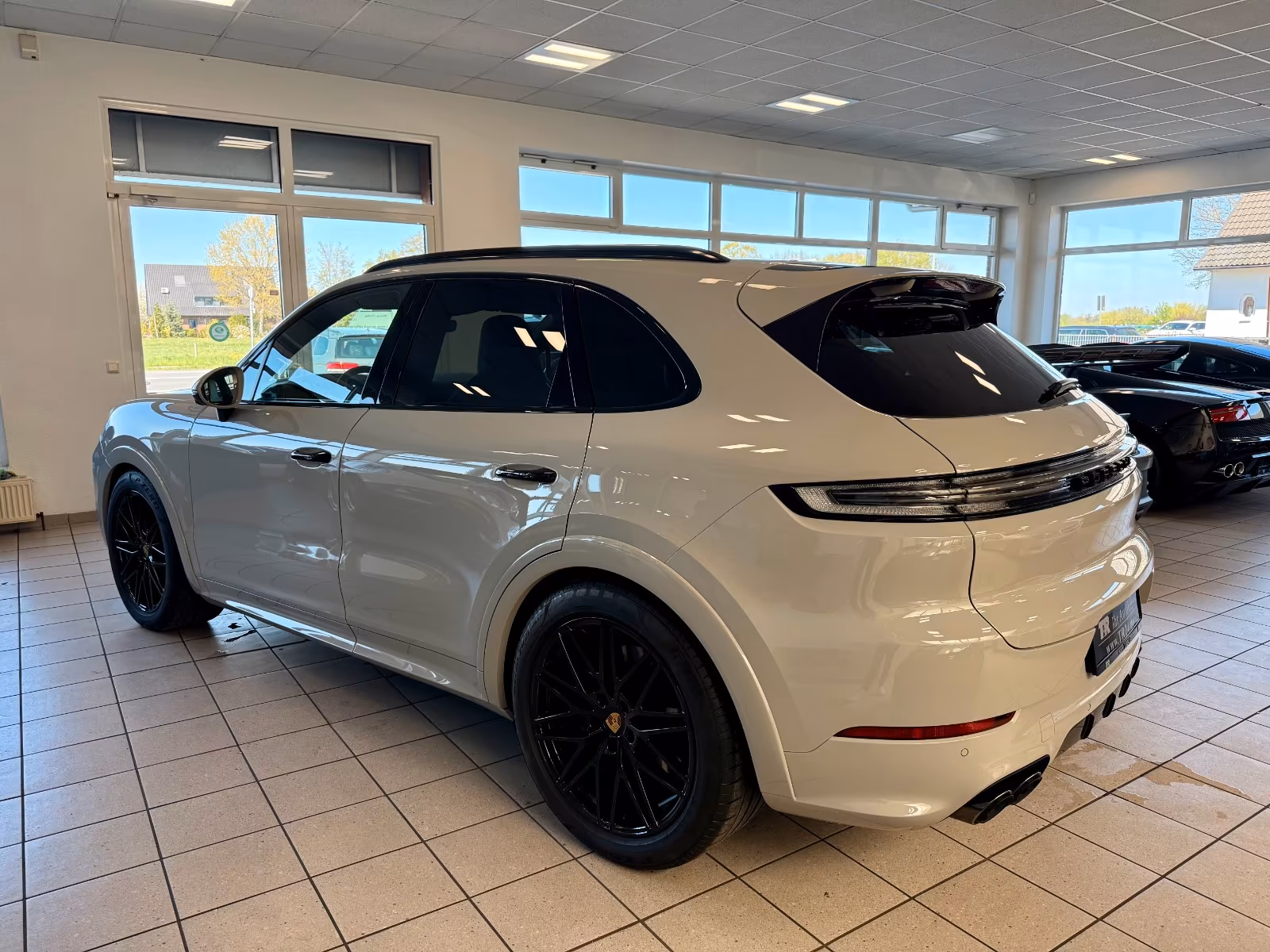 PORSCHE CAYENNE S - 1. HAND, SCHECKHEFT