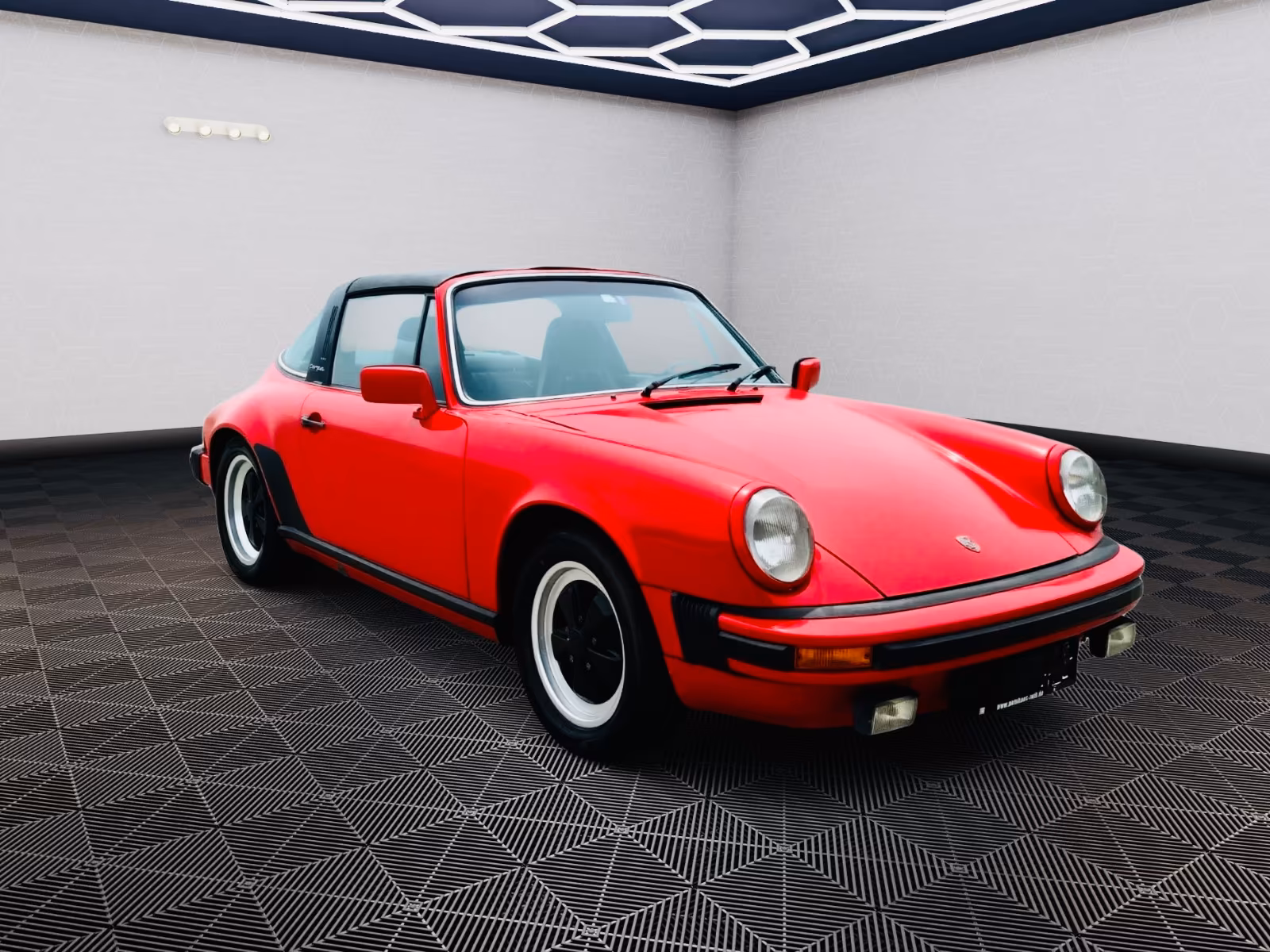 Porsche Gebrauchtwagenangebot PORSCHE 911 SC 3.0L COUPE - H-Kennzeichen