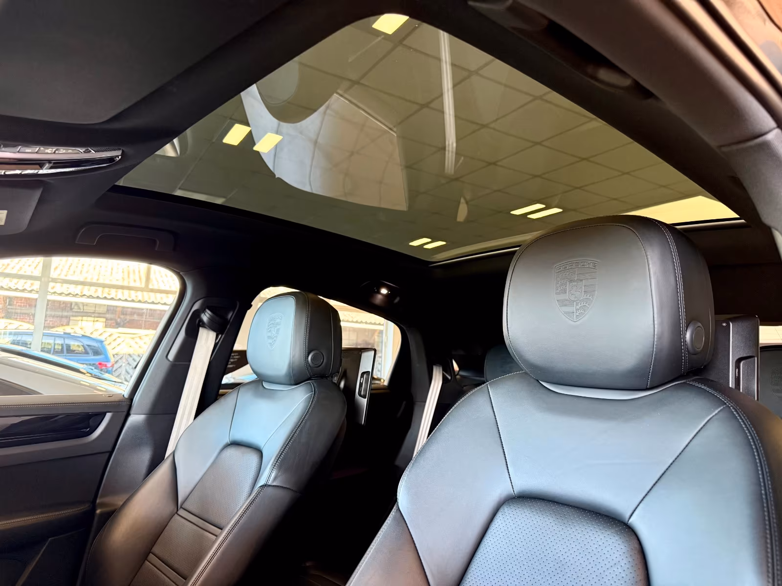 Porsche Gebrauchtwagenangebot PORSCHE CAYENNE COUPE PLATINIUM EDITION SPORT DESIGN
