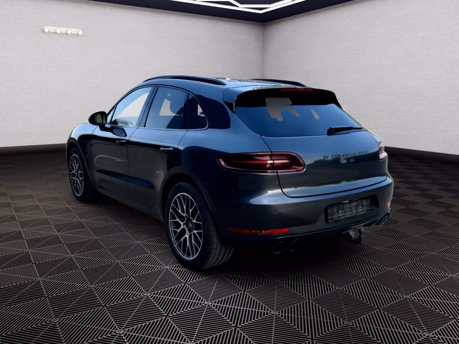 Porsche Gebrauchtwagenangebot PORSCHE MACAN GTS IN VUKANGRAU - 2 VORBESITZER