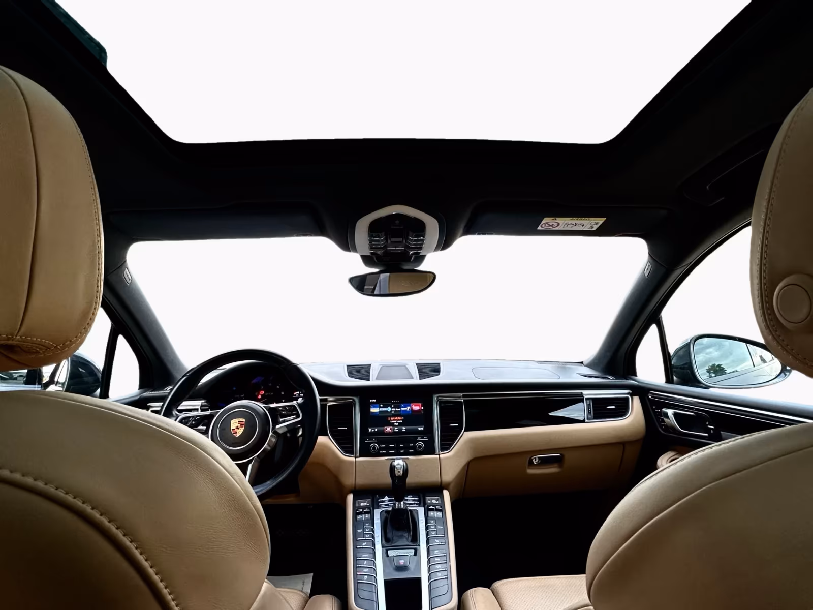 Porsche Gebrauchtwagenangebot PORSCHE MACAN GTS IN VUKANGRAU - 2 VORBESITZER