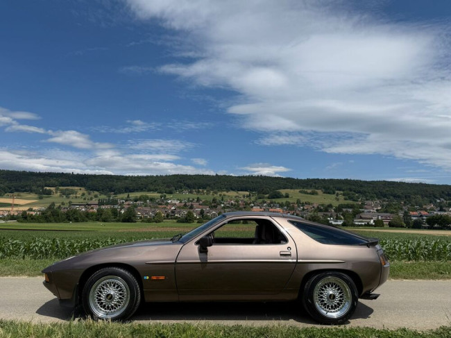 Porsche Gebrauchtwagenangebot PORSCHE 928 S - TOP GEPFLEGT MIT HISTORIE