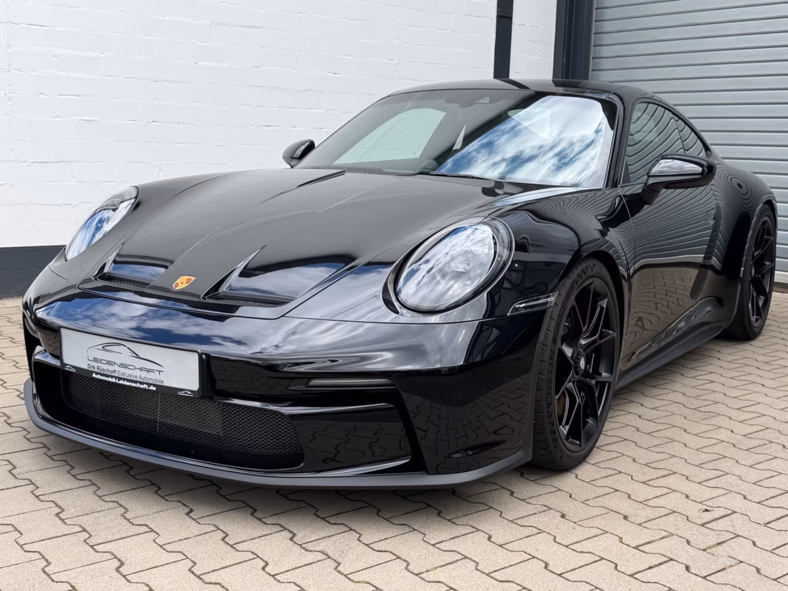 Porsche Gebrauchtwagenangebot PORSCHE 992 GT3 TOURING - 1. HAND
