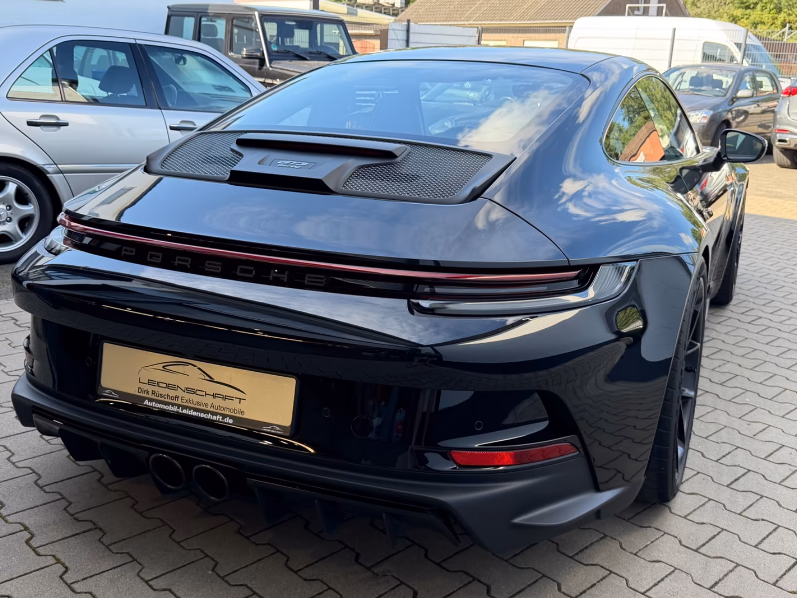Porsche Gebrauchtwagenangebot PORSCHE 992 GT3 TOURING - 1. HAND