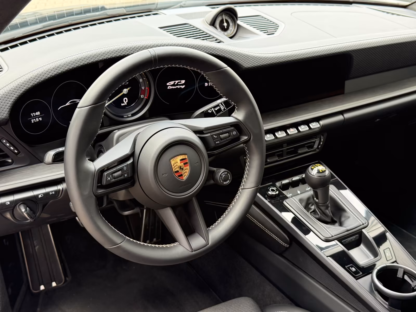 Porsche Gebrauchtwagenangebot PORSCHE 992 GT3 TOURING - 1. HAND