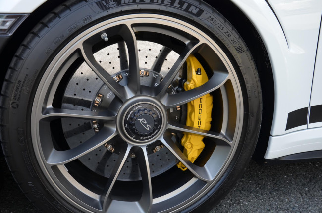 Porsche Gebrauchtwagenangebot PORSCHE 991 GT3 RS IN WEISS - 2. HAND