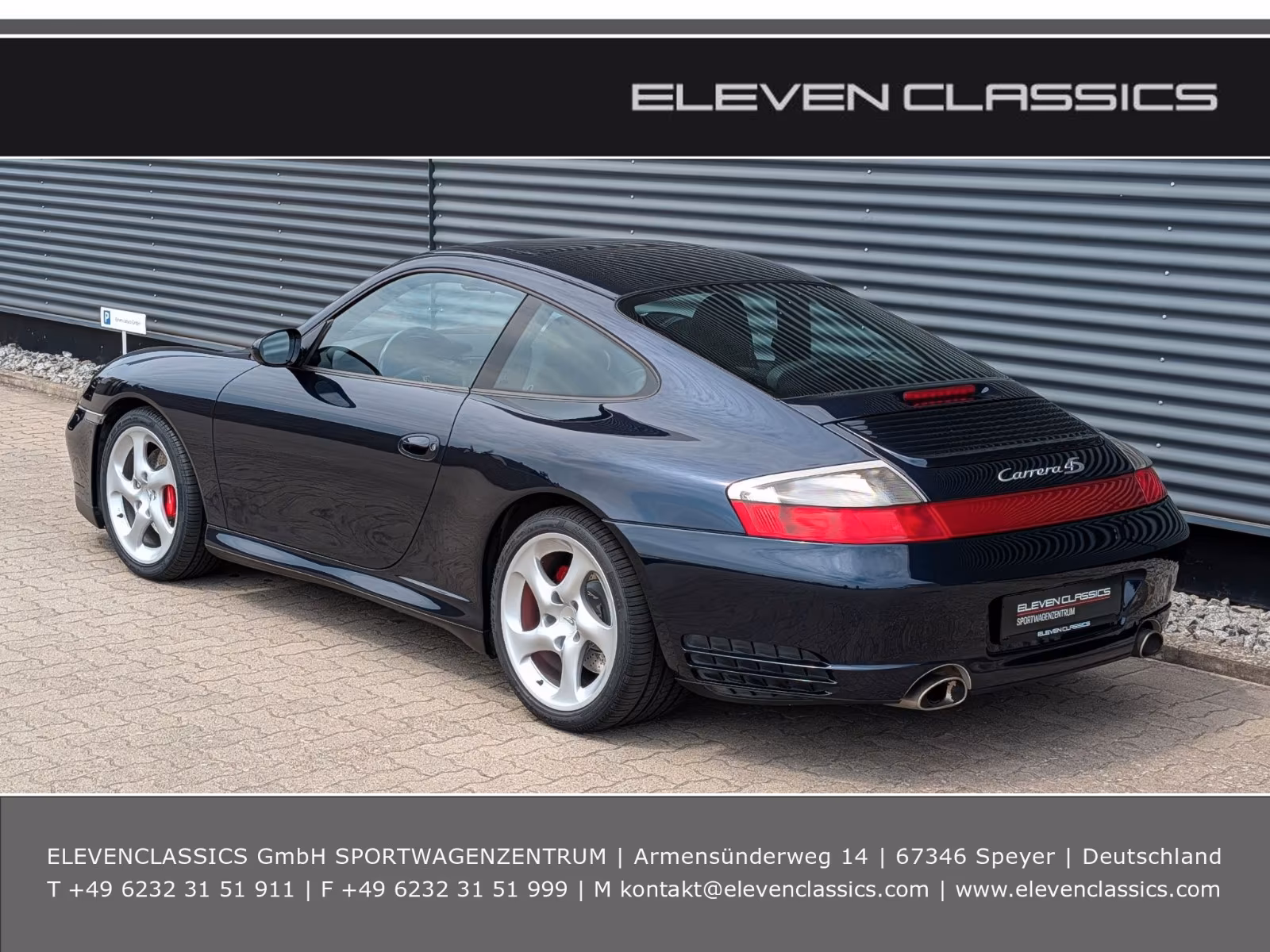 PORSCHE 996 CARRERA 4S COUPE IN NACHTBLAU