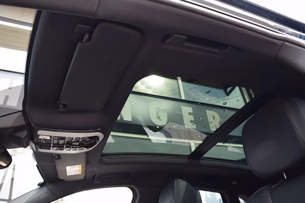 Porsche Gebrauchtwagenangebot PORSCHE MACAN 3.0L S DIESEL IN DUNKELBLAU