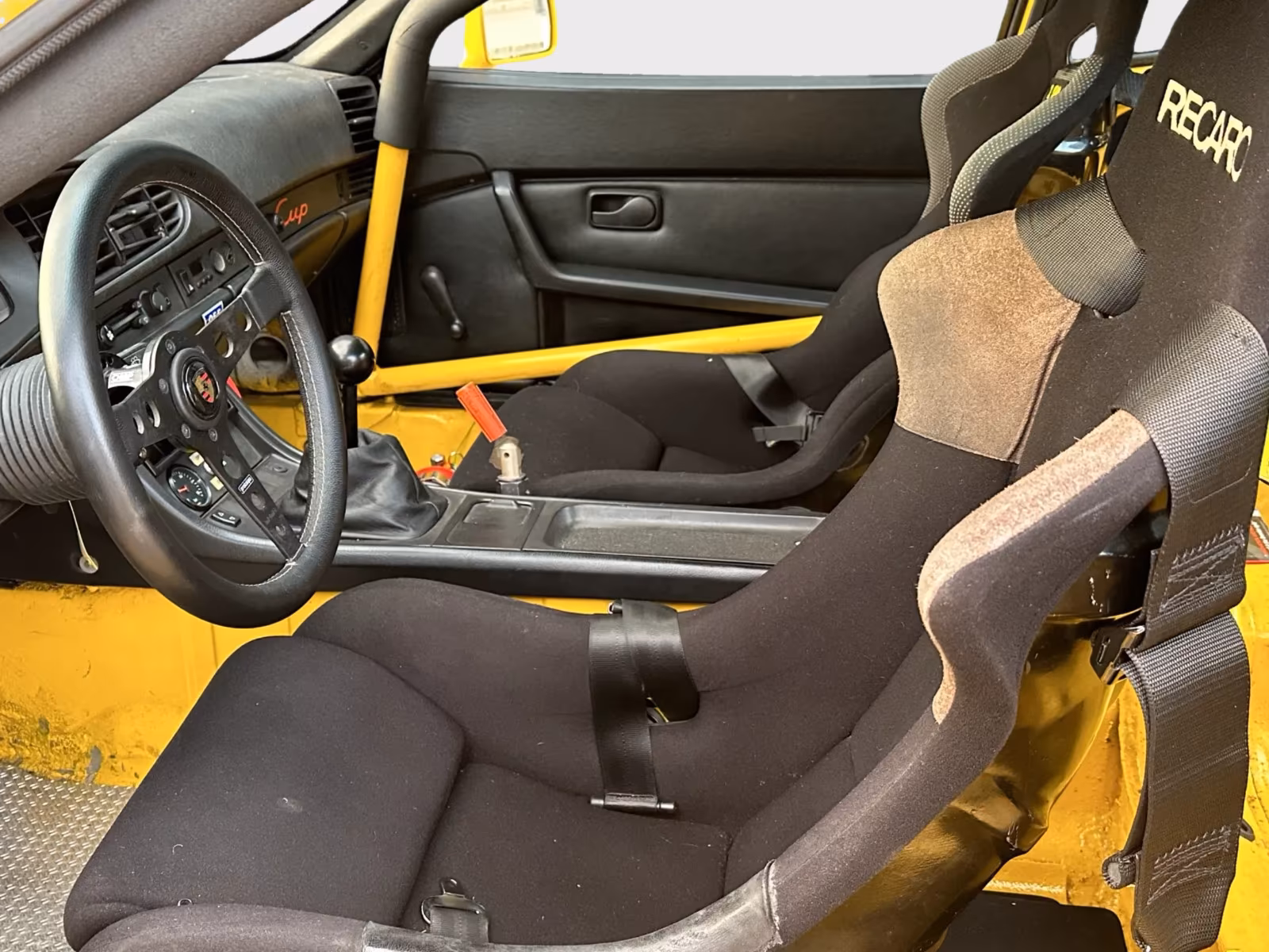 Porsche Gebrauchtwagenangebot PORSCHE 944 TURBO CUP - ORIGINAL CUP-AUTO AB WERK
