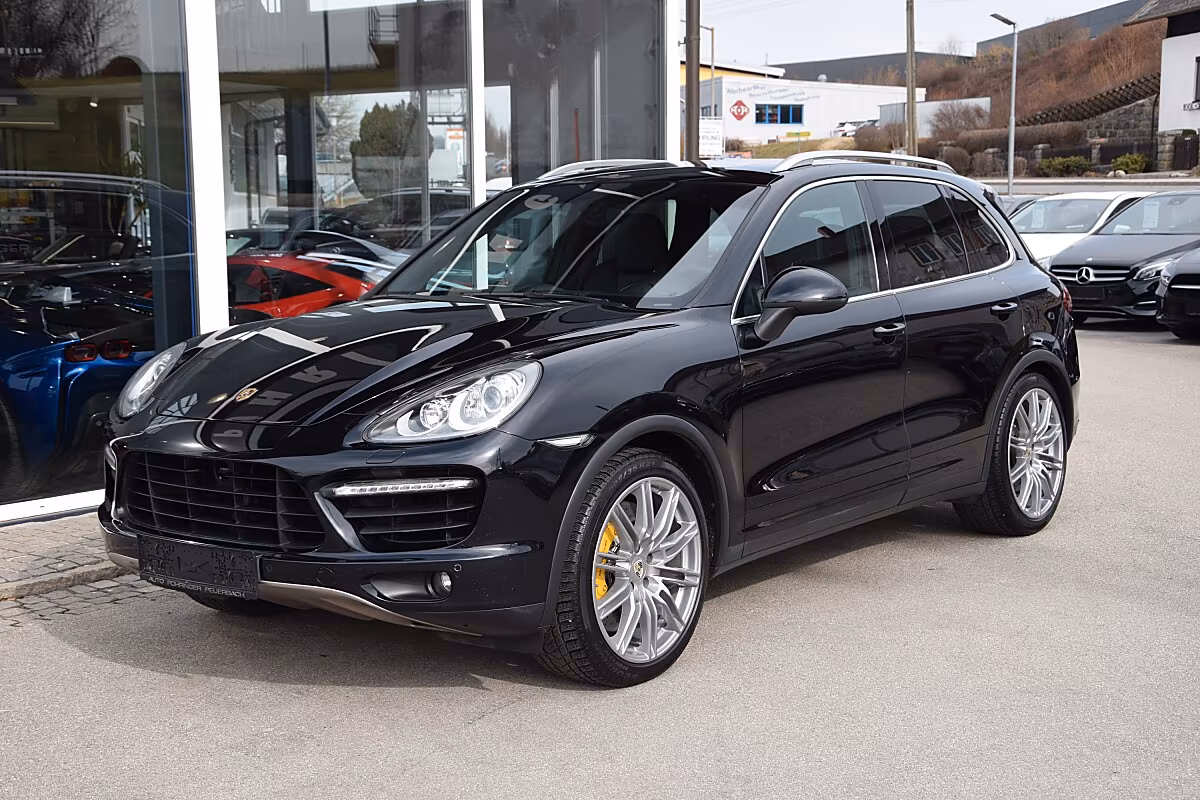 PORSCHE CAYENNE II TURBO - SCHWARZ, SCHIEBEDACH