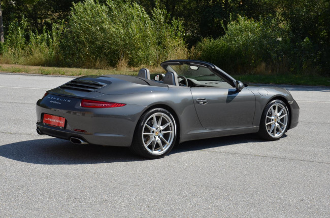 Porsche Gebrauchtwagenangebot PORSCHE 991 CARRERA CABRIOLET IN ACHATGRAU