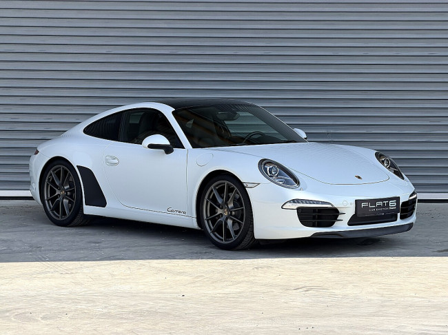 PORSCHE 991.1 CARRERA COUPE IN PURE-WHITE