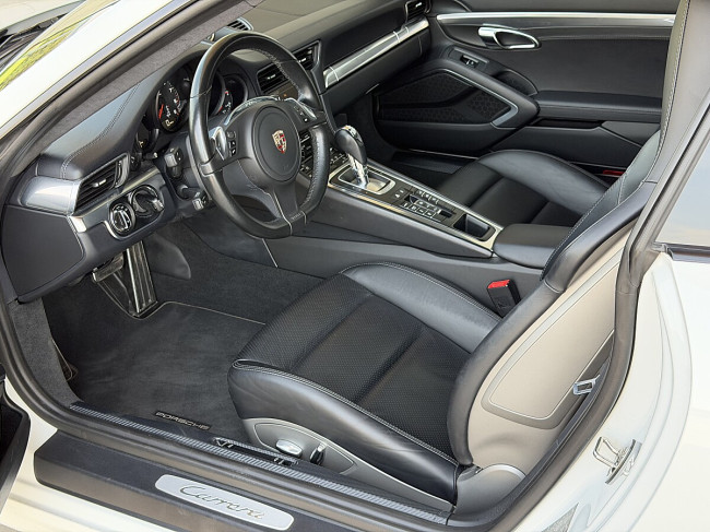 Porsche Gebrauchtwagenangebot PORSCHE 991.1 CARRERA COUPE IN PURE-WHITE