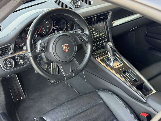 Porsche Gebrauchtwagenangebot PORSCHE 991.1 CARRERA COUPE IN PURE-WHITE