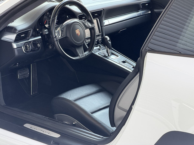 Porsche Gebrauchtwagenangebot PORSCHE 991.1 CARRERA COUPE IN PURE-WHITE