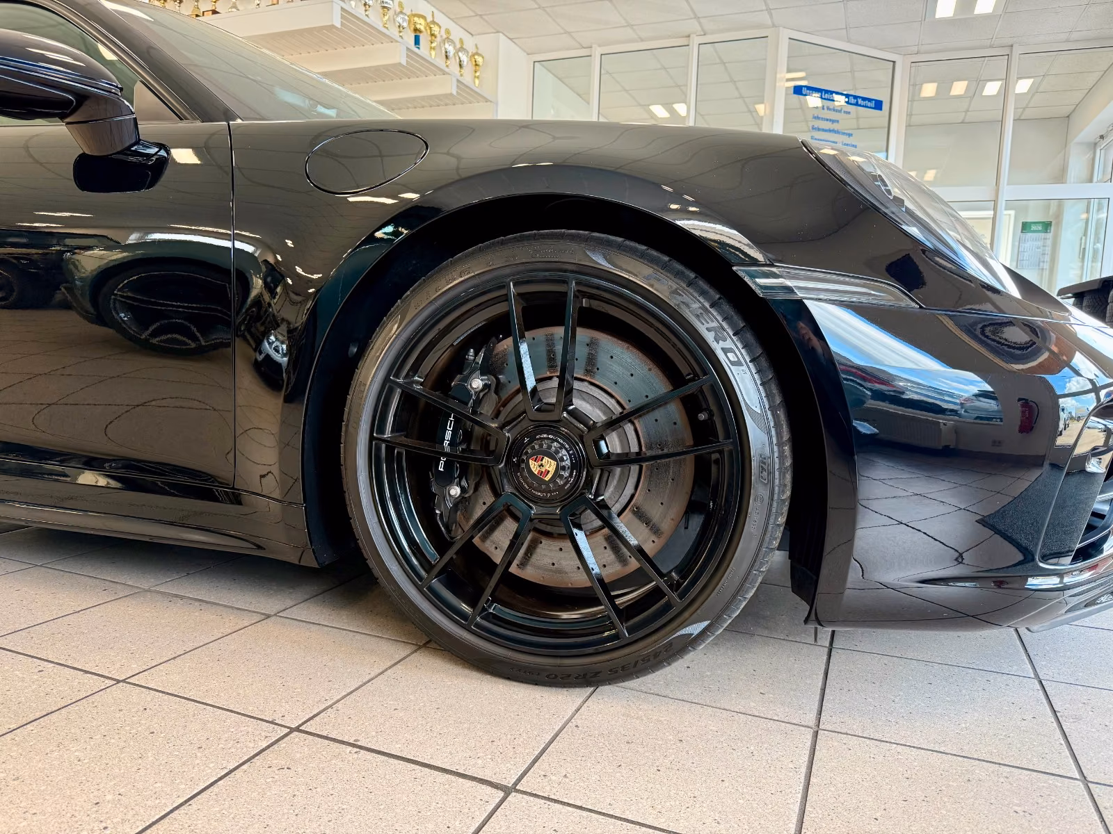 Porsche Gebrauchtwagenangebot PORSCHE 992 CARRERA GTS - SCHWARZ, AERO-KIT, 2.HAND