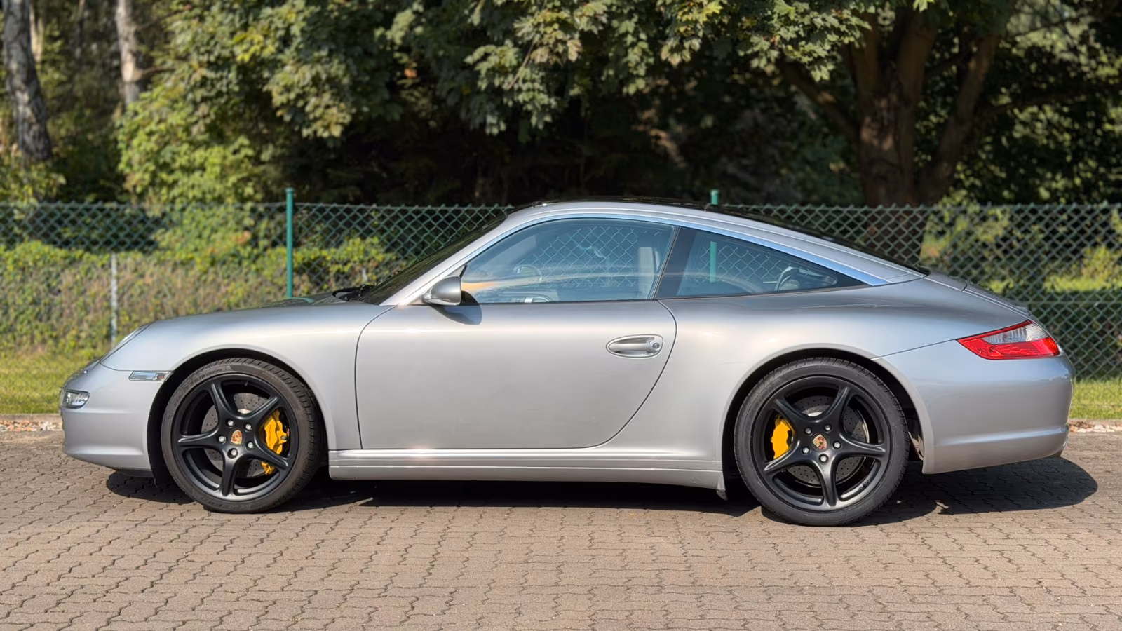 Porsche Gebrauchtwagenangebot PORSCHE 997 4S TARGA - 2 FAHRZEUGHALTER, SILBER