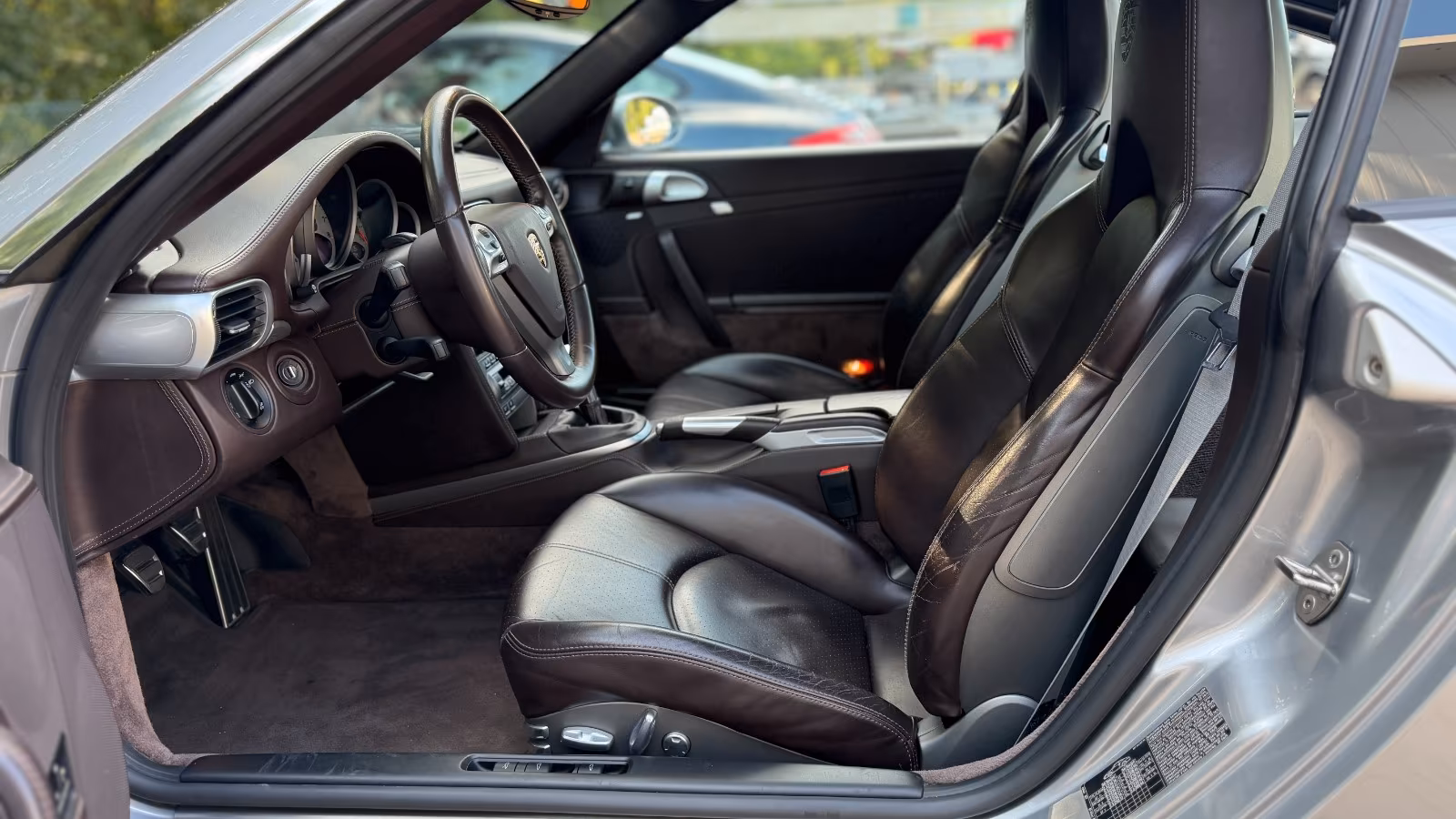 Porsche Gebrauchtwagenangebot PORSCHE 997 4S TARGA - 2 FAHRZEUGHALTER, SILBER
