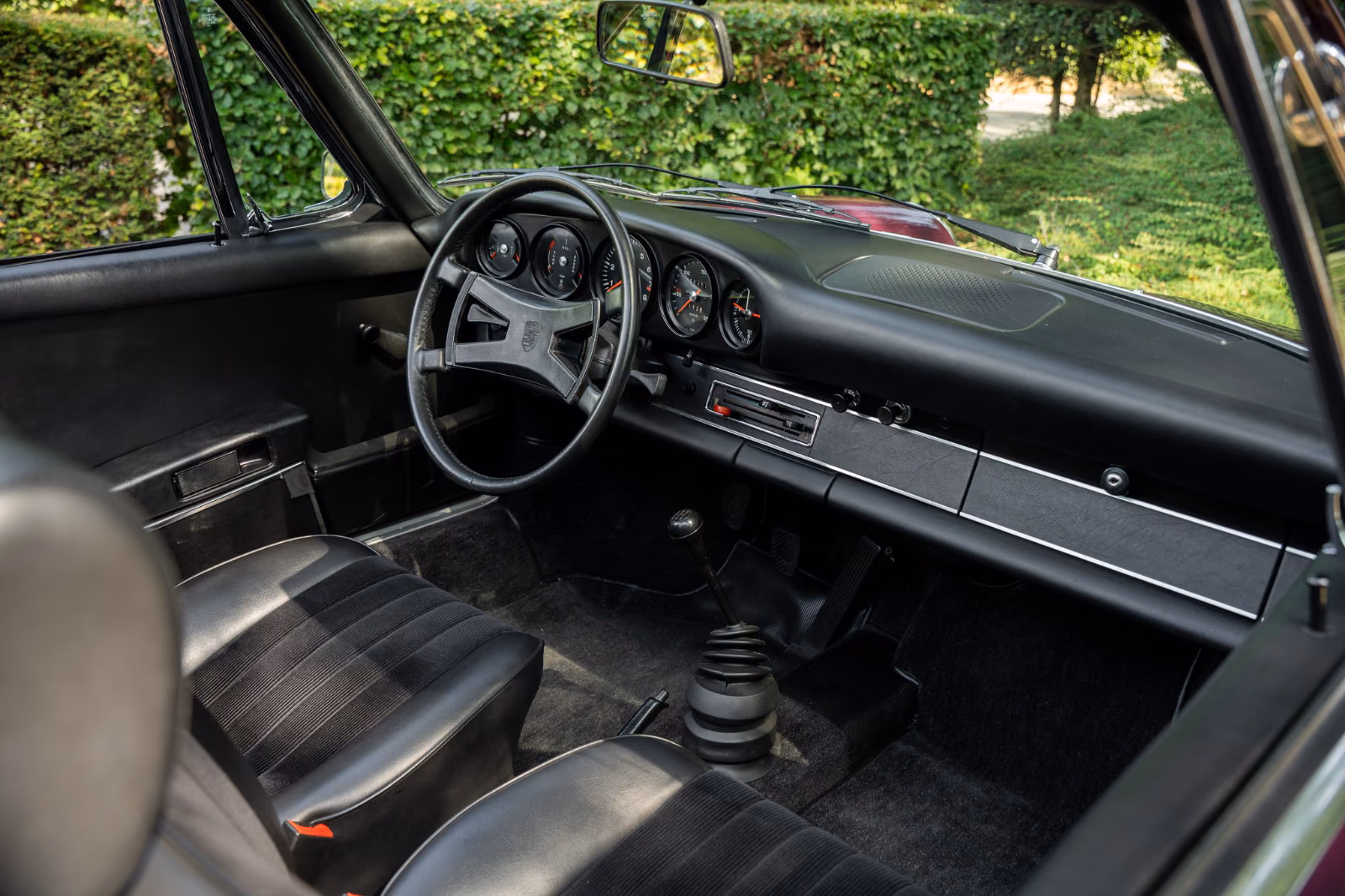 Porsche Gebrauchtwagenangebot PORSCHE 911 2,4L S TARGA - ÖLKLAPPE, VOLL RESTAURIERT
