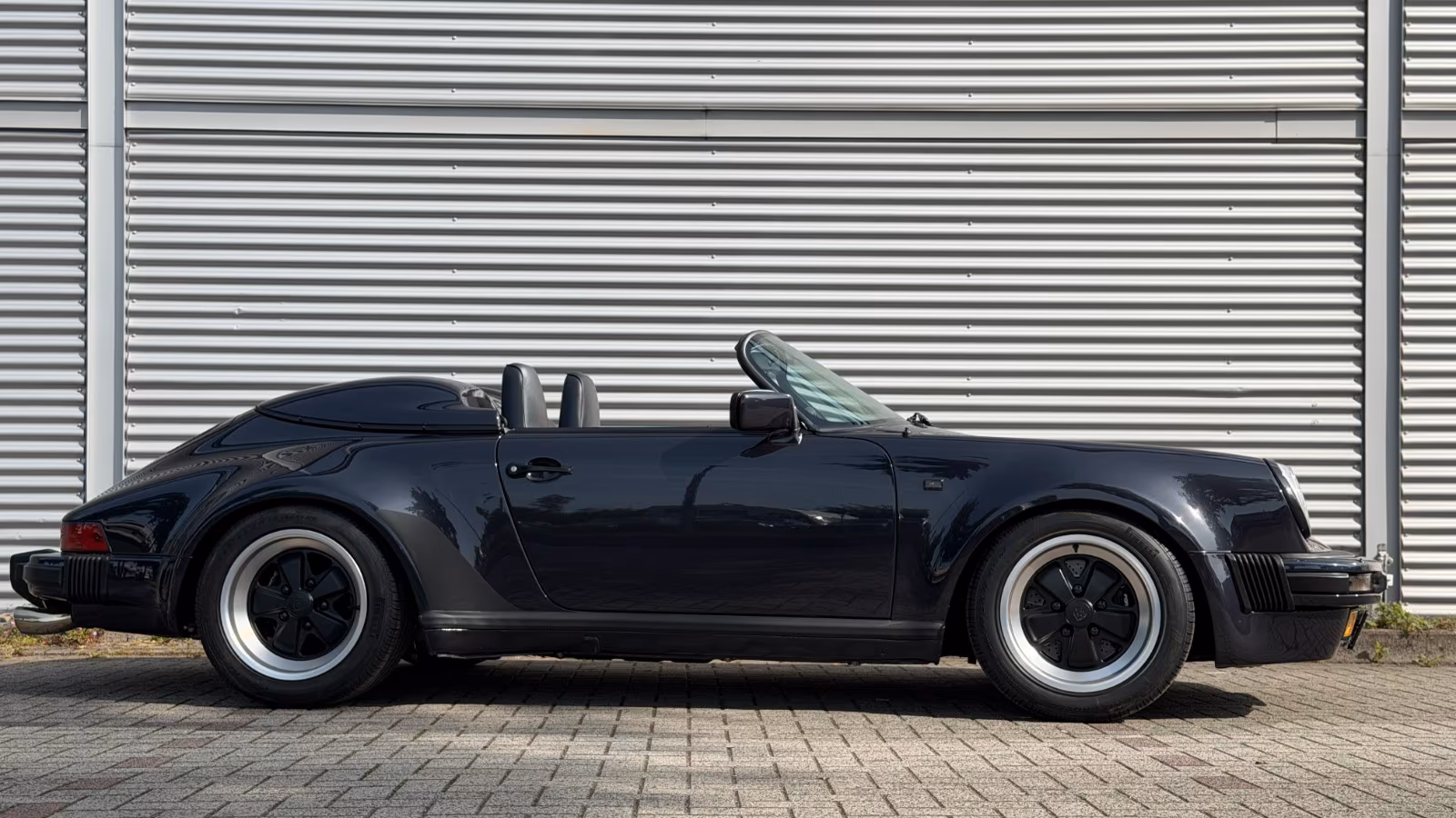 Porsche Gebrauchtwagenangebot PORSCHE 911 SPEEDSTER - MACAOBLAU