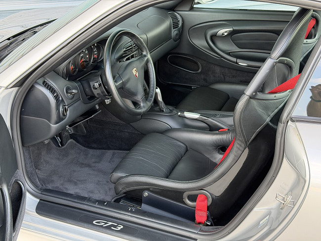 Porsche Gebrauchtwagenangebot PORSCHE 996.1 GT3 IN ARKTISSILBER