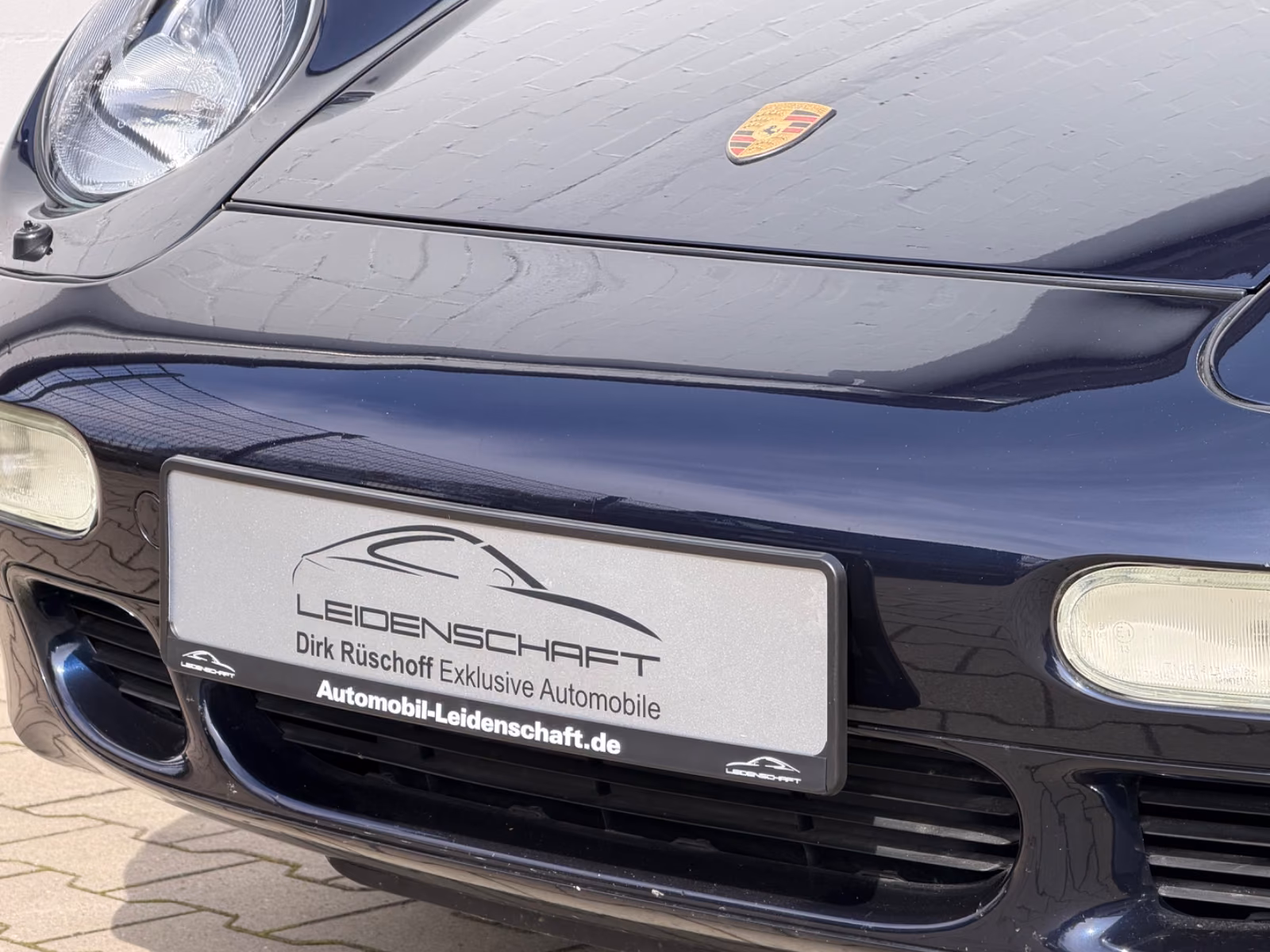 Porsche Gebrauchtwagenangebot PORSCHE 993 TURBO COUPE IN NACHTBLAU