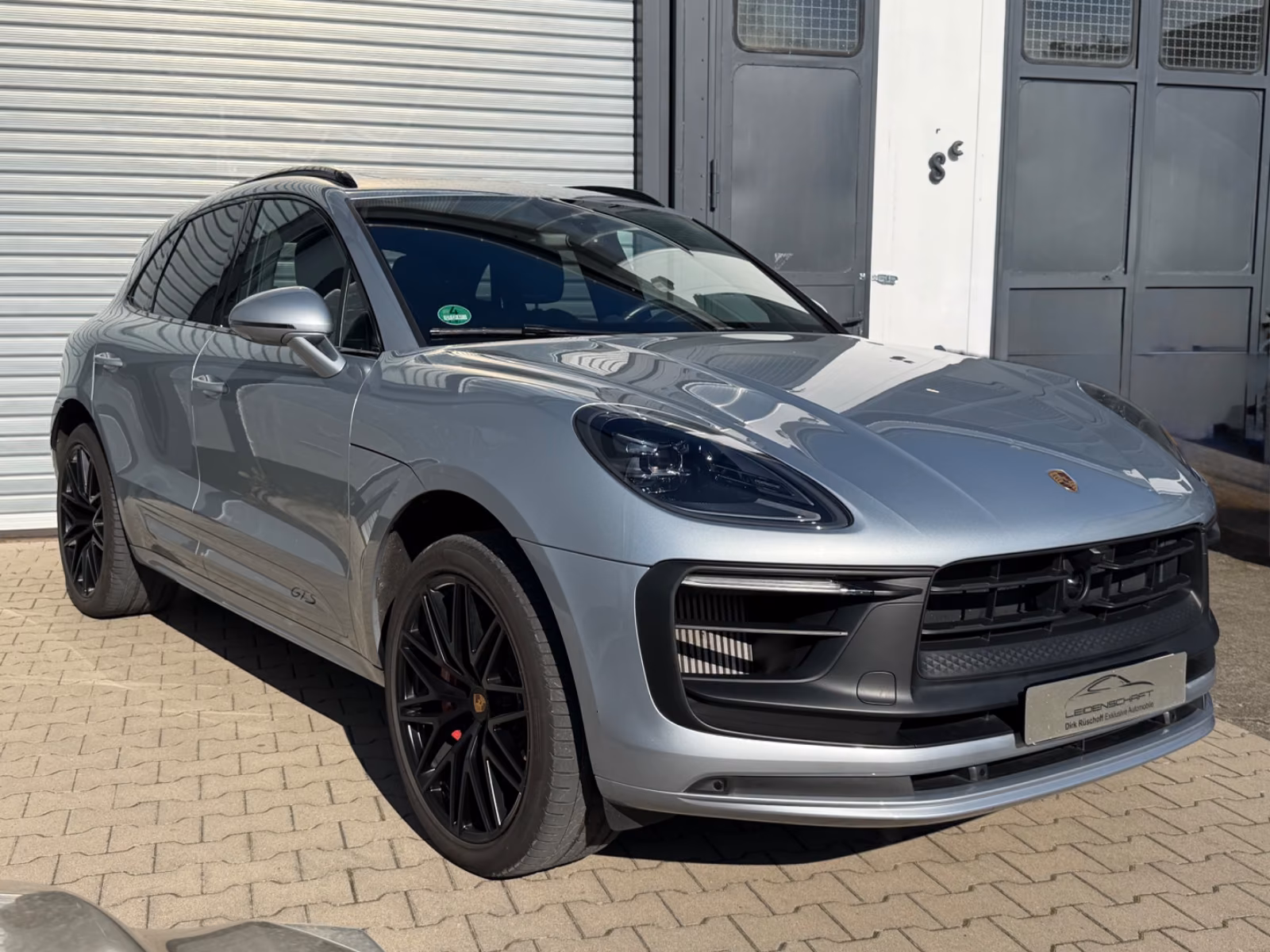 PORSCHE MACAN GTS IN DOLOMITSILBER, 1 VORBESITZER