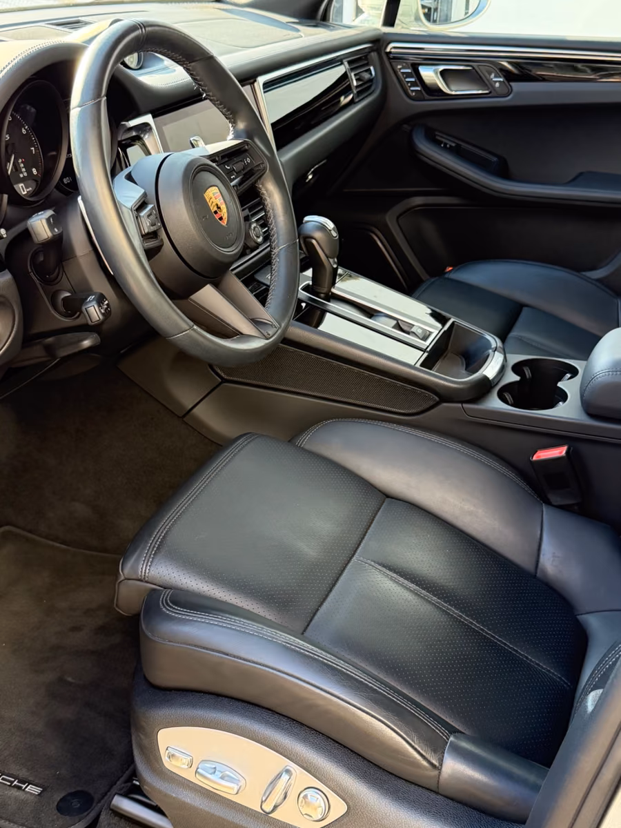 Porsche Gebrauchtwagenangebot PORSCHE MACAN GTS IN DOLOMITSILBER, 1 VORBESITZER