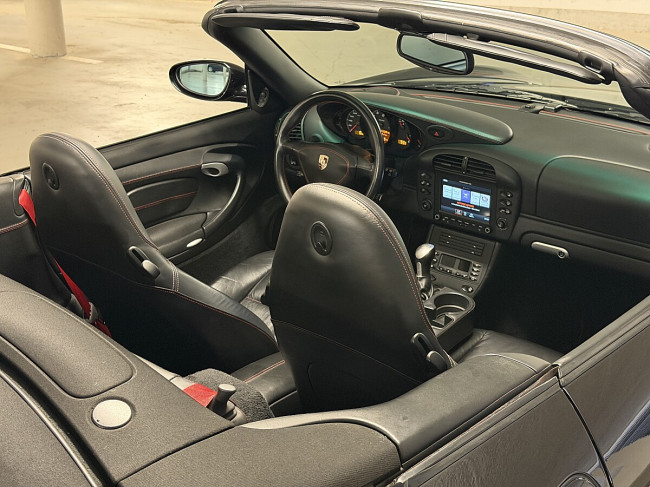 Porsche Gebrauchtwagenangebot PORSCHE 996 TURBO COUPE - BLACK MAGIC PERLEFFEKT
