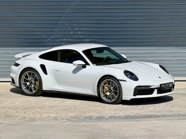 Porsche Gebrauchtwagenangebot PORSCHE 992.1 TURBO S COUPE IN CARRERAWEISS