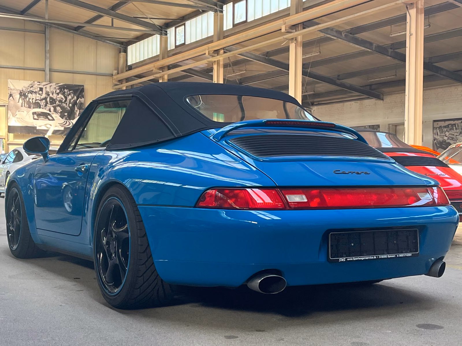 Porsche Gebrauchtwagenangebot PORSCHE 993 CARRERA 2 CABRIOLET IN BLAUTÜRKIS