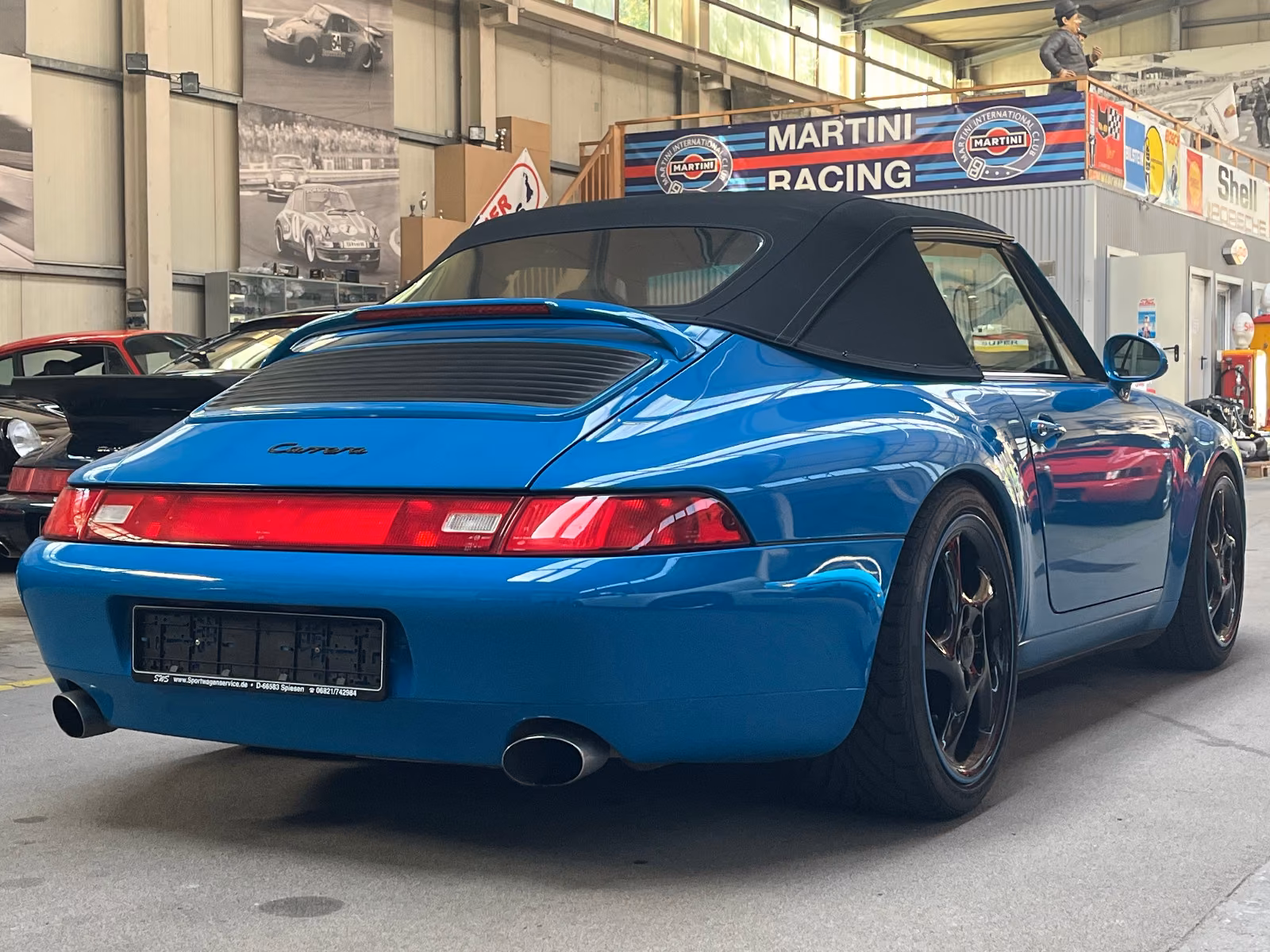 Porsche Gebrauchtwagenangebot PORSCHE 993 CARRERA 2 CABRIOLET IN BLAUTÜRKIS
