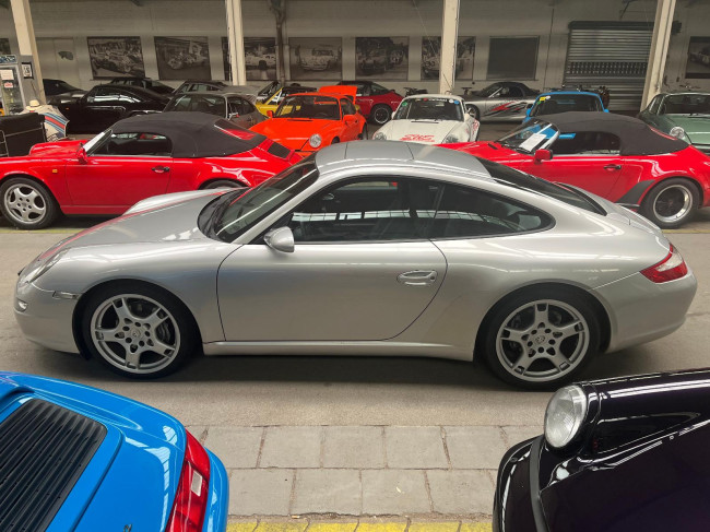 Porsche Gebrauchtwagenangebot PORSCHE 997 CARRERA COUPE IN ARKTISSILBER