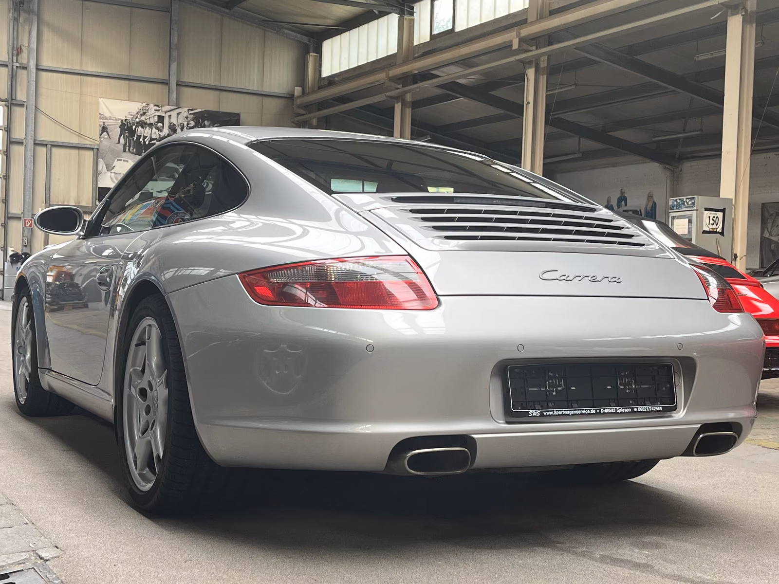 Porsche Gebrauchtwagenangebot PORSCHE 997 CARRERA COUPE IN ARKTISSILBER
