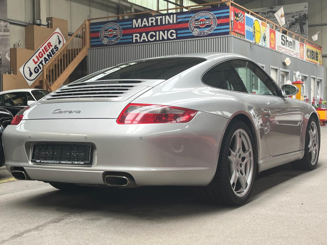 Porsche Gebrauchtwagenangebot PORSCHE 997 CARRERA COUPE IN ARKTISSILBER