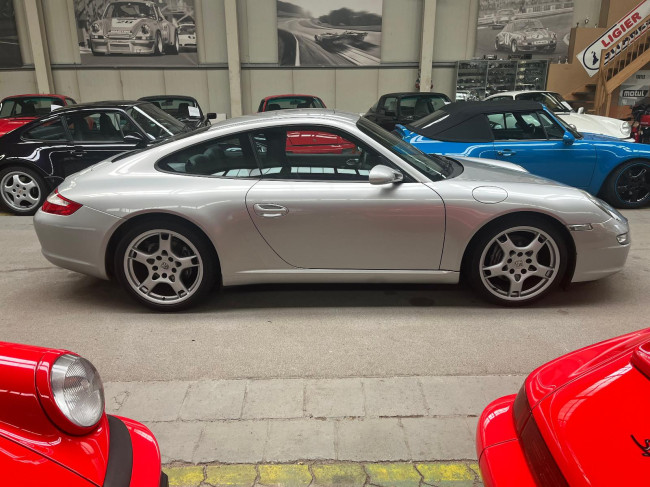 Porsche Gebrauchtwagenangebot PORSCHE 997 CARRERA COUPE IN ARKTISSILBER
