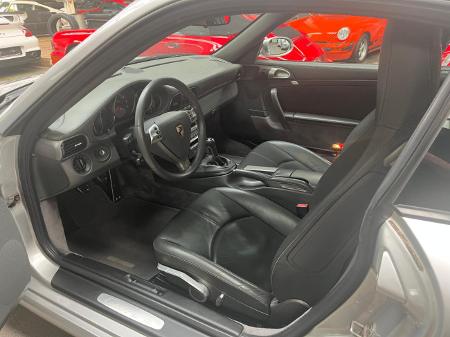 Porsche Gebrauchtwagenangebot PORSCHE 997 CARRERA COUPE IN ARKTISSILBER