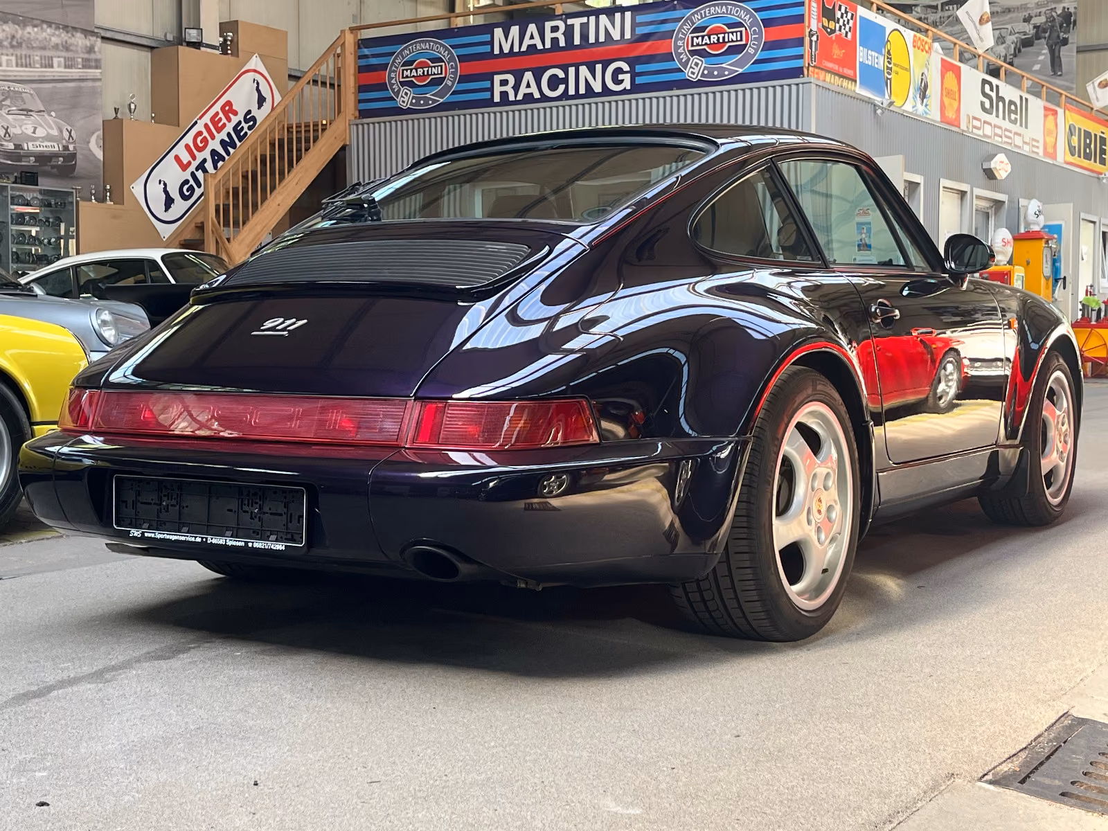 Porsche Gebrauchtwagenangebot PORSCHE 964 CARRERA 4 JUBI WERKSTURBOLOOK