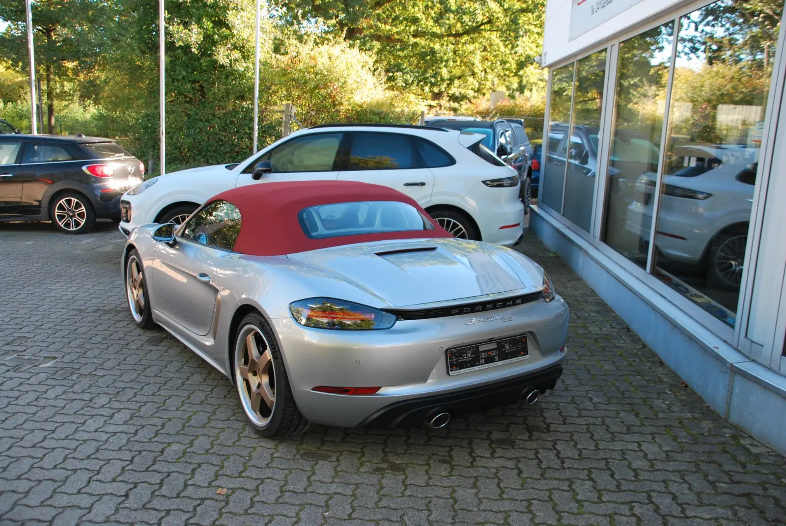 Porsche Gebrauchtwagenangebot PORSCHE BOXSTER 25 JAHRE SONDERMODELL - 1. HAND