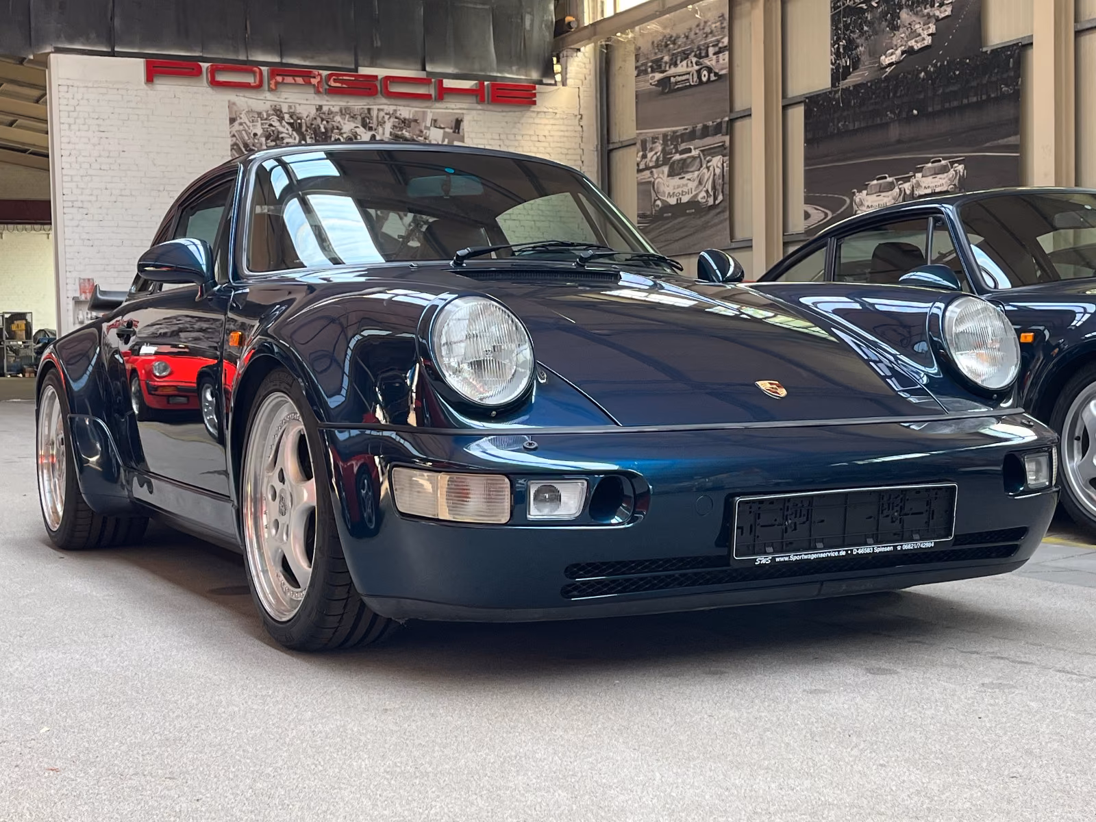Porsche Gebrauchtwagenangebot PORSCHE 964 TURBO 3.3L COUPE IN AMAZONASGRÜN