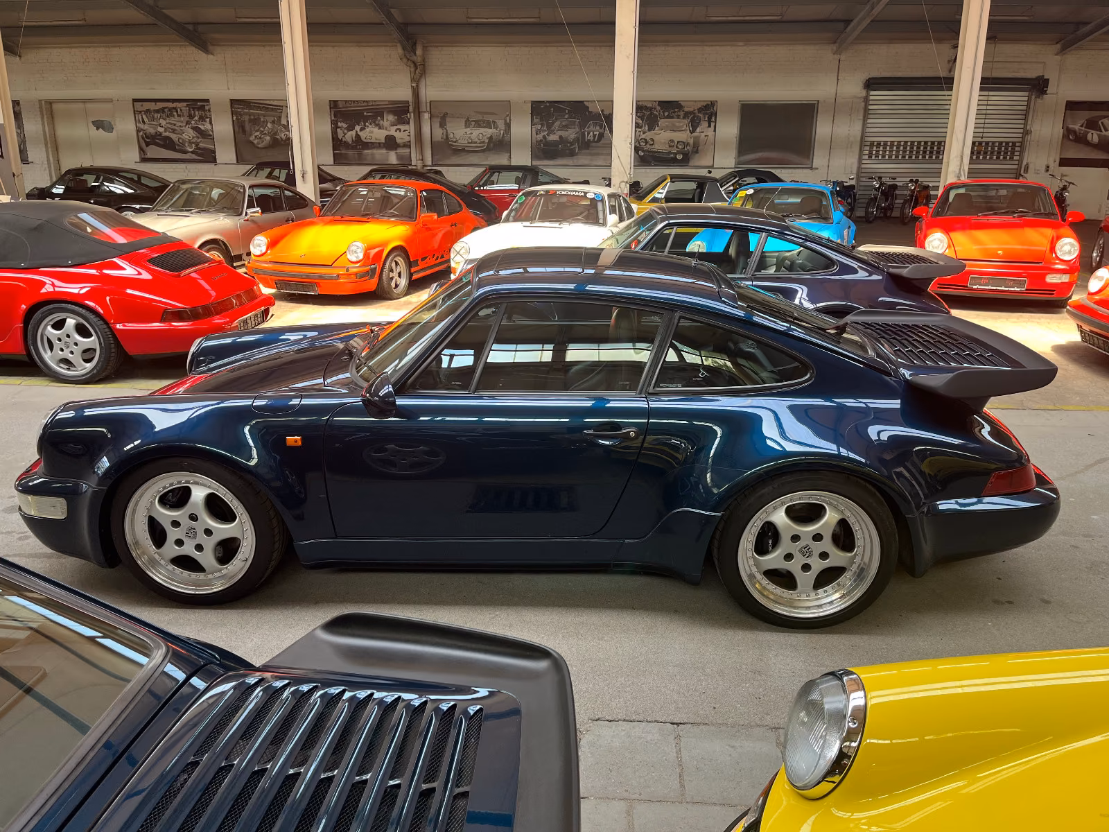 Porsche Gebrauchtwagenangebot PORSCHE 964 TURBO 3.3L COUPE IN AMAZONASGRÜN