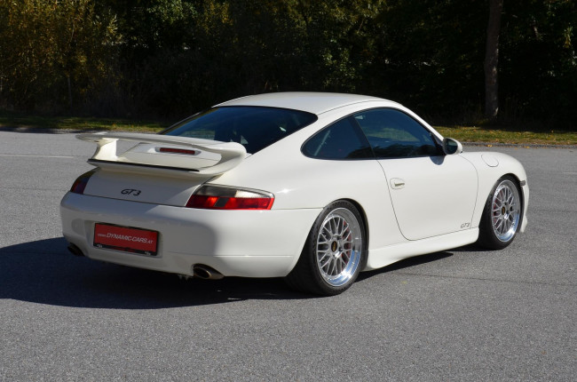 Porsche Gebrauchtwagenangebot PORSCHE 996.1 GT3 CLUBSPORT IN BIZARITWEISS